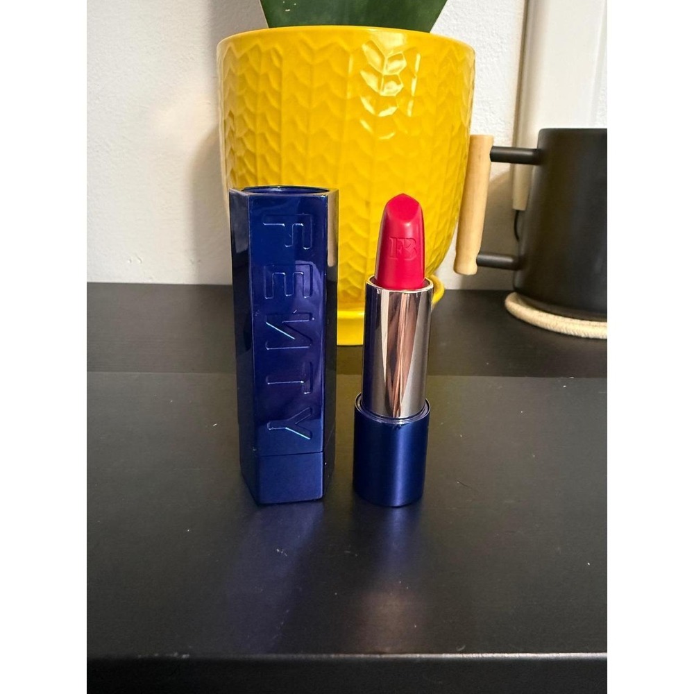 Fenty Beauty Fenty Icon Semi-Matte Refillable Lipstick nosy rosy new